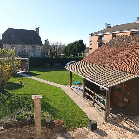 Le Miraillet, Gite Saint-Illide Exterior foto